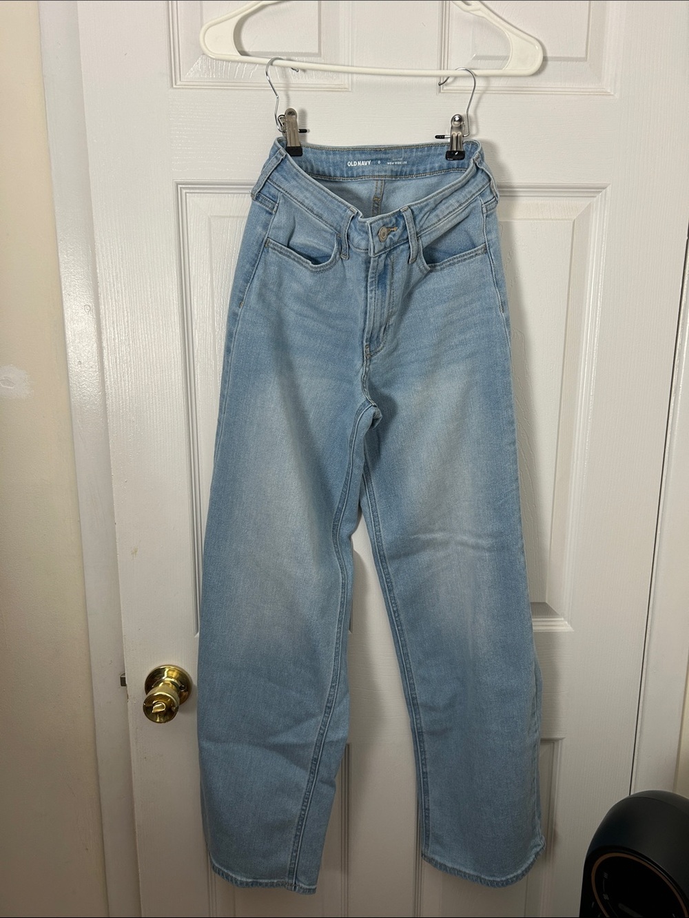 Old Navy Light Wash Straight Leg Jeans